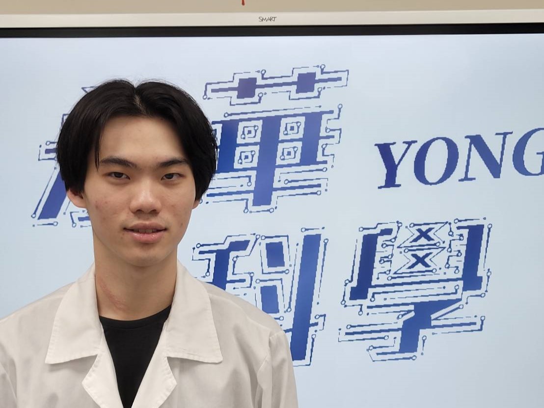 謝智翔老師
